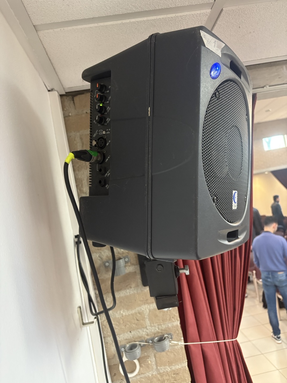 stage monitor
